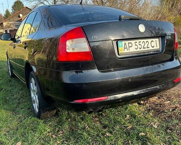 Черный Шкода Октавия, объемом двигателя 1.8 л и пробегом 328 тыс. км за 6500 $, фото 8 на Automoto.ua