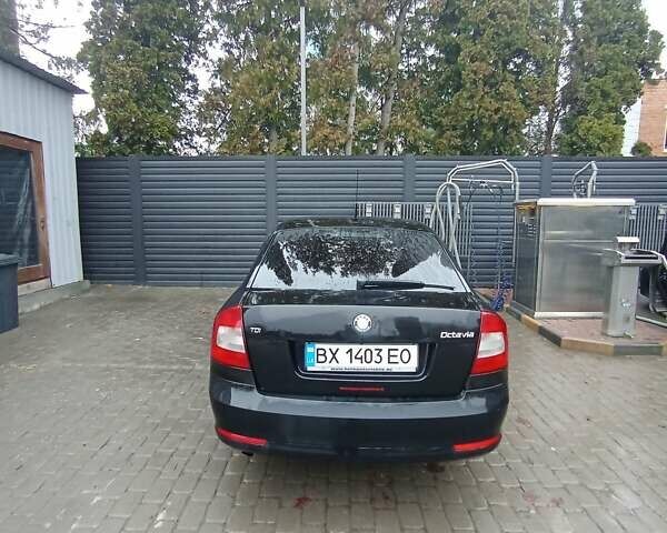 Черный Шкода Октавия, объемом двигателя 1.6 л и пробегом 279 тыс. км за 7500 $, фото 1 на Automoto.ua