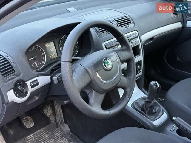 Чорний Шкода Октавія, об'ємом двигуна 1.9 л та пробігом 276 тис. км за 8800 $, фото 30 на Automoto.ua
