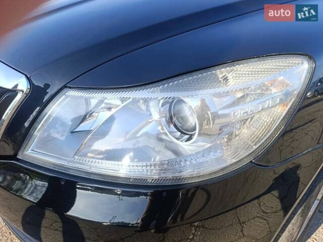 Чорний Шкода Октавія, об'ємом двигуна 1.8 л та пробігом 182 тис. км за 7600 $, фото 9 на Automoto.ua