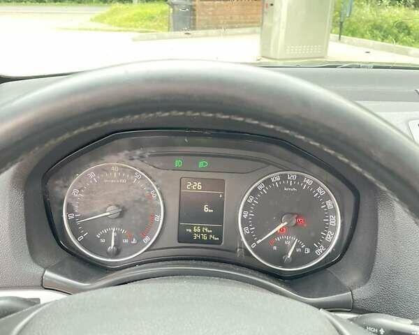 Шкода Октавия 2010 в Тячеве на Automoto.ua Черный Шкода Октавия, объемом двигателя 1.4 л и пробегом 350 тыс. км за 6300 $, фото 4 на Automoto.ua