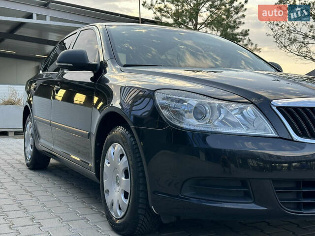 Черный Шкода Октавия, объемом двигателя 1.6 л и пробегом 178 тыс. км за 7800 $, фото 17 на Automoto.ua