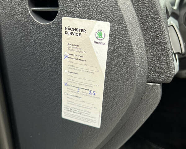 Чорний Шкода Октавія, об'ємом двигуна 1.6 л та пробігом 167 тис. км за 8150 $, фото 24 на Automoto.ua