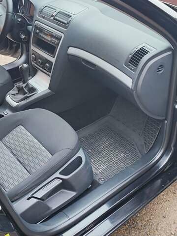 Чорний Шкода Октавія, об'ємом двигуна 1.6 л та пробігом 279 тис. км за 7200 $, фото 25 на Automoto.ua