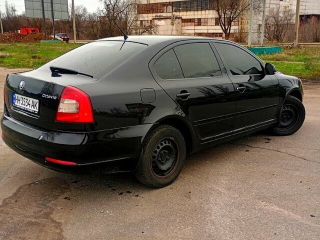 Черный Шкода Октавия, объемом двигателя 1.9 л и пробегом 222 тыс. км за 7700 $, фото 3 на Automoto.ua