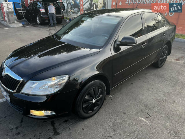 Шкода Октавія 2010 у Києві на Automoto.ua Чорний Шкода Октавія, об'ємом двигуна 1.8 л та пробігом 185 тис. км за 6900 $, фото 17 на Automoto.ua