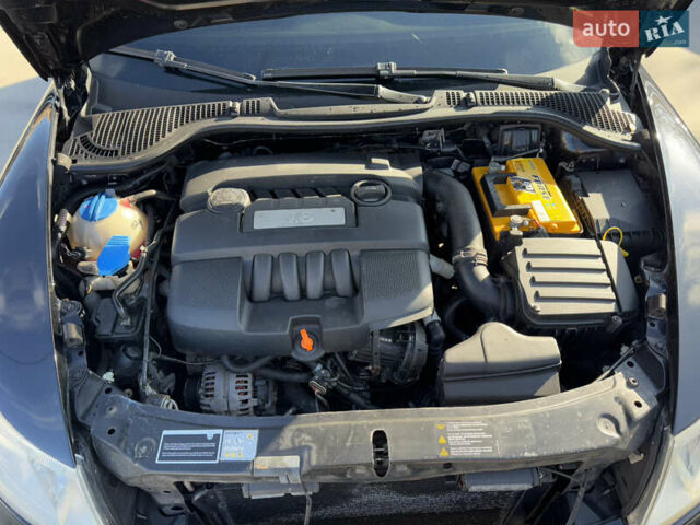 Черный Шкода Октавия, объемом двигателя 1.6 л и пробегом 230 тыс. км за 6999 $, фото 23 на Automoto.ua