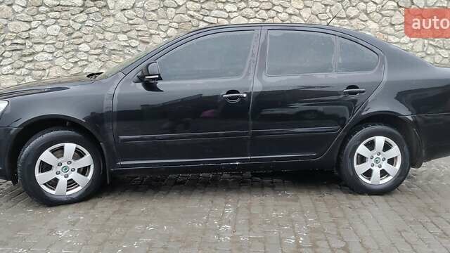 Чорний Шкода Октавія, об'ємом двигуна 1.8 л та пробігом 198 тис. км за 6500 $, фото 14 на Automoto.ua