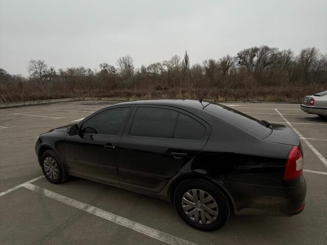 Черный Шкода Октавия, объемом двигателя 1.6 л и пробегом 164 тыс. км за 7500 $, фото 9 на Automoto.ua