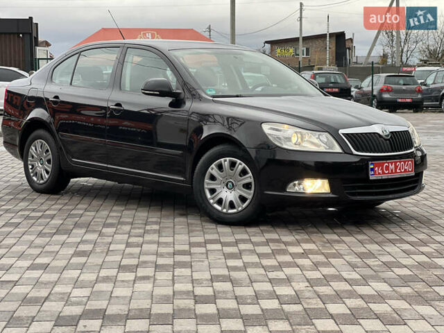 Чорний Шкода Октавія, об'ємом двигуна 1.6 л та пробігом 167 тис. км за 8150 $, фото 9 на Automoto.ua
