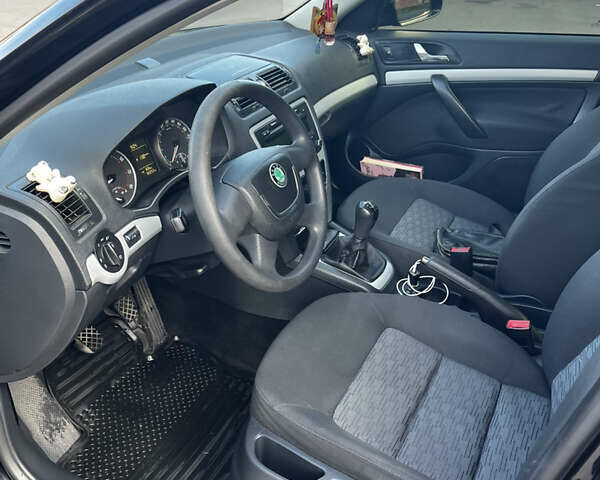 Шкода Октавія 2010 у Києві на Automoto.ua Чорний Шкода Октавія, об'ємом двигуна 1.8 л та пробігом 185 тис. км за 6900 $, фото 1 на Automoto.ua