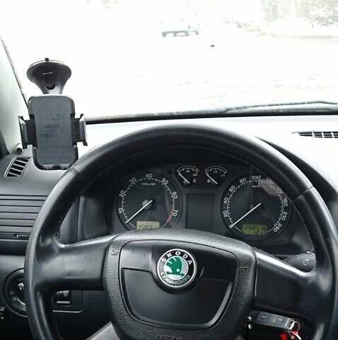Черный Шкода Октавия, объемом двигателя 1.6 л и пробегом 280 тыс. км за 6000 $, фото 15 на Automoto.ua