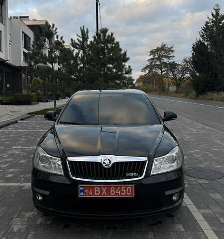 Черный Шкода Октавия, объемом двигателя 1.97 л и пробегом 267 тыс. км за 10500 $, фото 1 на Automoto.ua