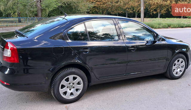 Чорний Шкода Октавія, об'ємом двигуна 1.9 л та пробігом 183 тис. км за 8600 $, фото 6 на Automoto.ua