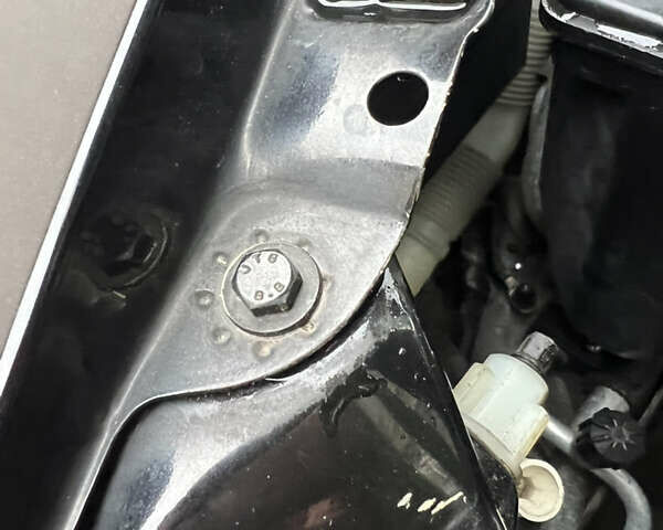 Черный Шкода Октавия, объемом двигателя 1.6 л и пробегом 117 тыс. км за 8999 $, фото 40 на Automoto.ua