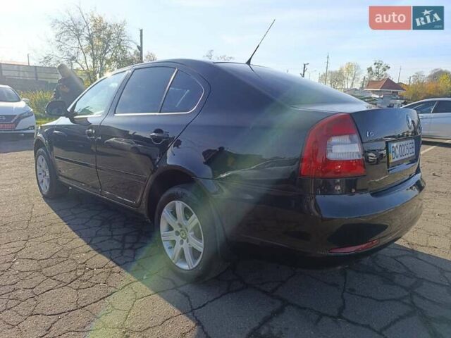 Чорний Шкода Октавія, об'ємом двигуна 1.8 л та пробігом 182 тис. км за 7600 $, фото 5 на Automoto.ua