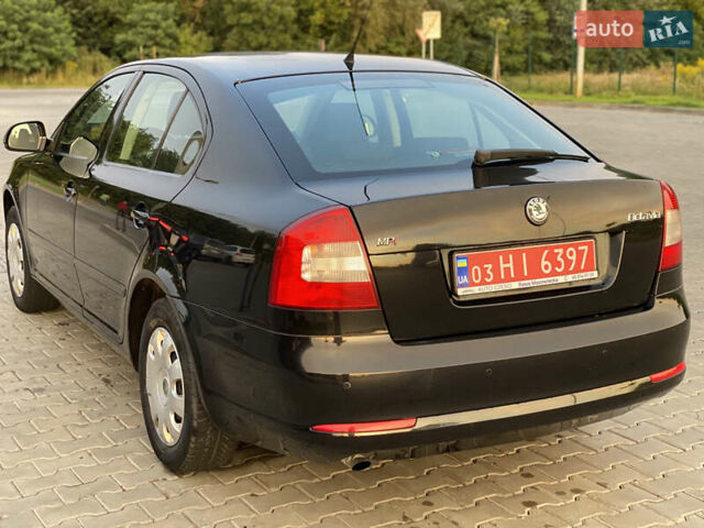 Чорний Шкода Октавія, об'ємом двигуна 1.6 л та пробігом 249 тис. км за 7650 $, фото 5 на Automoto.ua
