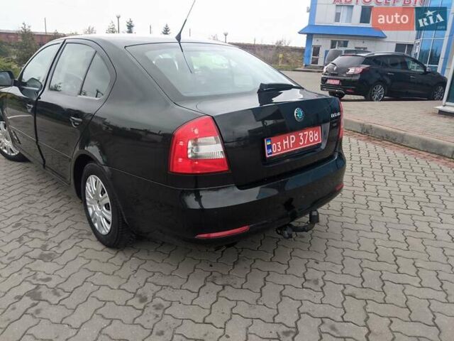 Черный Шкода Октавия, объемом двигателя 0 л и пробегом 110 тыс. км за 7100 $, фото 4 на Automoto.ua
