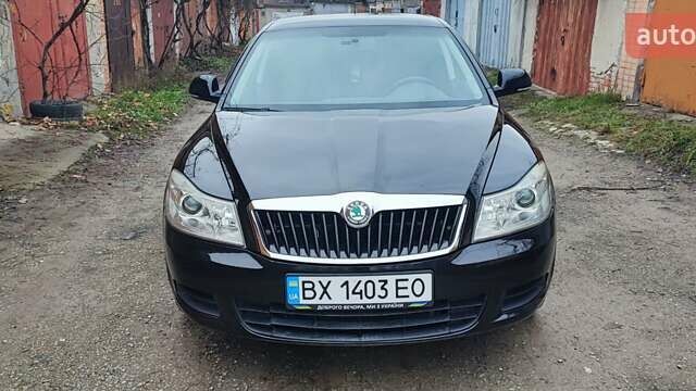 Чорний Шкода Октавія, об'ємом двигуна 1.6 л та пробігом 279 тис. км за 7200 $, фото 7 на Automoto.ua