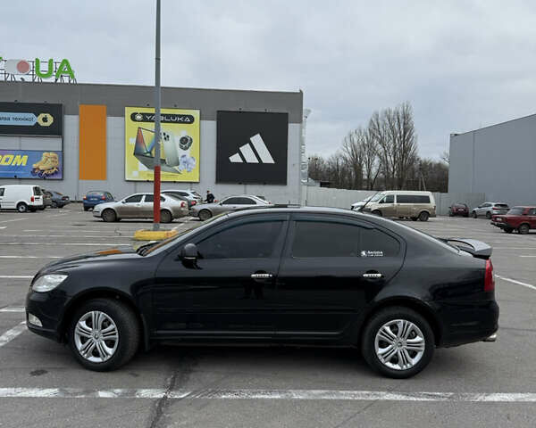 Чорний Шкода Октавія, об'ємом двигуна 1.6 л та пробігом 337 тис. км за 7100 $, фото 1 на Automoto.ua