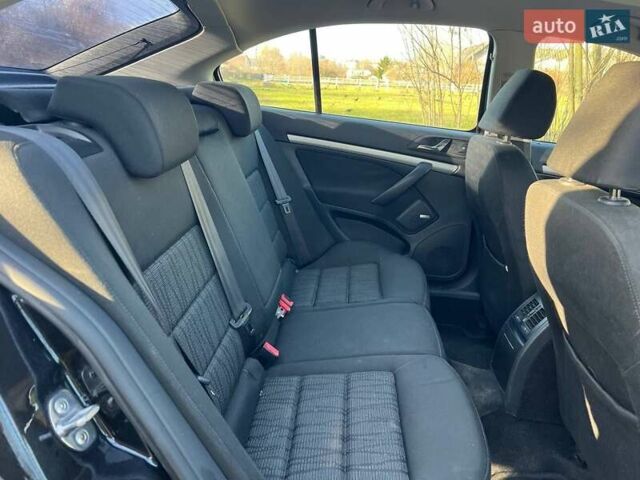 Черный Шкода Октавия, объемом двигателя 1.8 л и пробегом 328 тыс. км за 6500 $, фото 19 на Automoto.ua