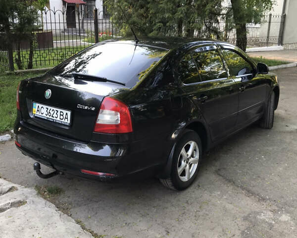 Чорний Шкода Октавія, об'ємом двигуна 1.6 л та пробігом 262 тис. км за 8100 $, фото 7 на Automoto.ua