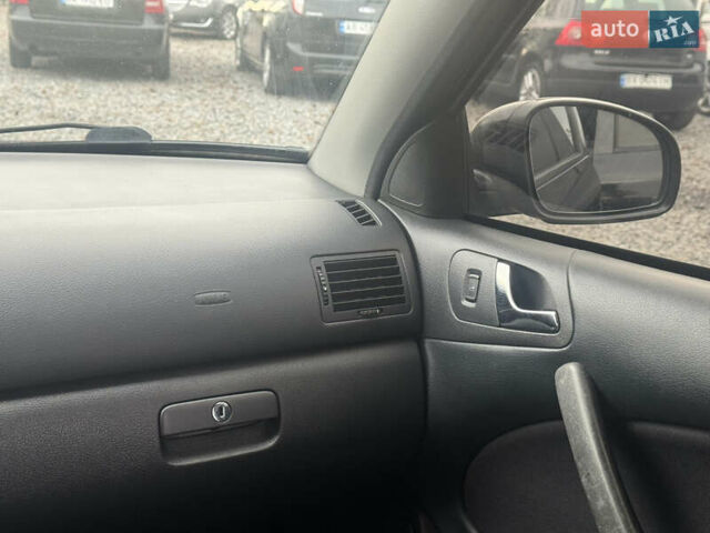 Черный Шкода Октавия, объемом двигателя 1.6 л и пробегом 173 тыс. км за 6700 $, фото 35 на Automoto.ua