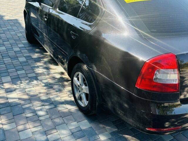 Черный Шкода Октавия, объемом двигателя 1.2 л и пробегом 250 тыс. км за 6500 $, фото 3 на Automoto.ua