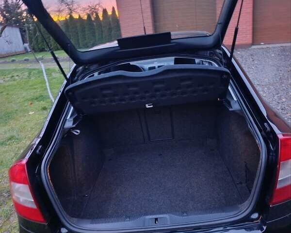 Черный Шкода Октавия, объемом двигателя 1.4 л и пробегом 165 тыс. км за 8250 $, фото 14 на Automoto.ua