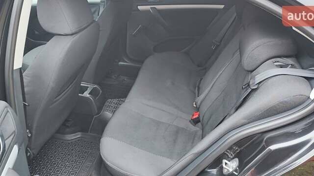 Чорний Шкода Октавія, об'ємом двигуна 1.6 л та пробігом 279 тис. км за 7200 $, фото 14 на Automoto.ua