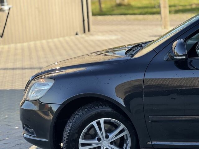 Черный Шкода Октавия, объемом двигателя 1.6 л и пробегом 230 тыс. км за 6800 $, фото 7 на Automoto.ua
