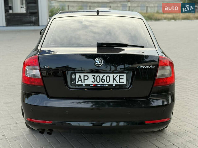 Черный Шкода Октавия, объемом двигателя 1.8 л и пробегом 200 тыс. км за 7600 $, фото 8 на Automoto.ua