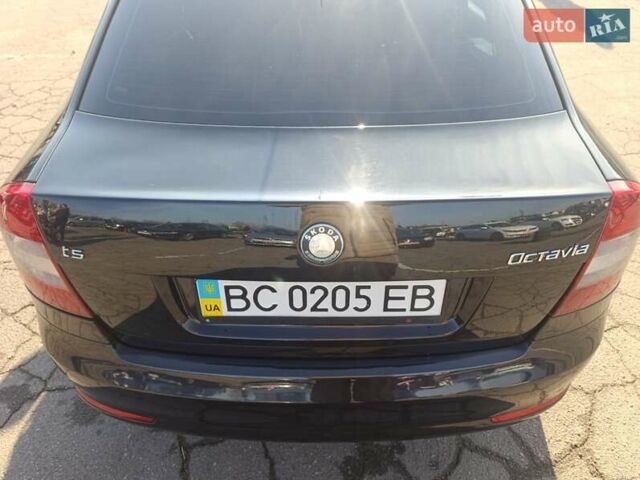 Чорний Шкода Октавія, об'ємом двигуна 1.8 л та пробігом 182 тис. км за 7600 $, фото 16 на Automoto.ua