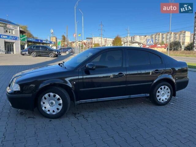 Черный Шкода Октавия, объемом двигателя 1.6 л и пробегом 290 тыс. км за 6200 $, фото 3 на Automoto.ua