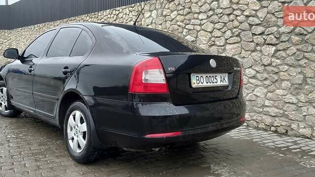 Чорний Шкода Октавія, об'ємом двигуна 1.8 л та пробігом 198 тис. км за 6500 $, фото 12 на Automoto.ua