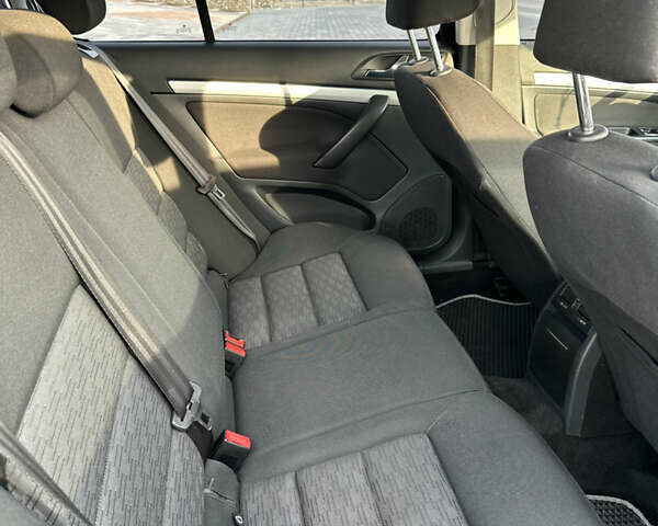 Черный Шкода Октавия, объемом двигателя 1.6 л и пробегом 226 тыс. км за 7900 $, фото 9 на Automoto.ua