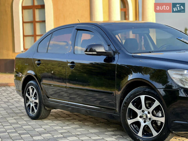 Чорний Шкода Октавія, об'ємом двигуна 1.6 л та пробігом 261 тис. км за 7900 $, фото 12 на Automoto.ua