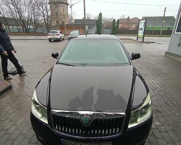 Черный Шкода Октавия, объемом двигателя 1.6 л и пробегом 279 тыс. км за 7500 $, фото 5 на Automoto.ua