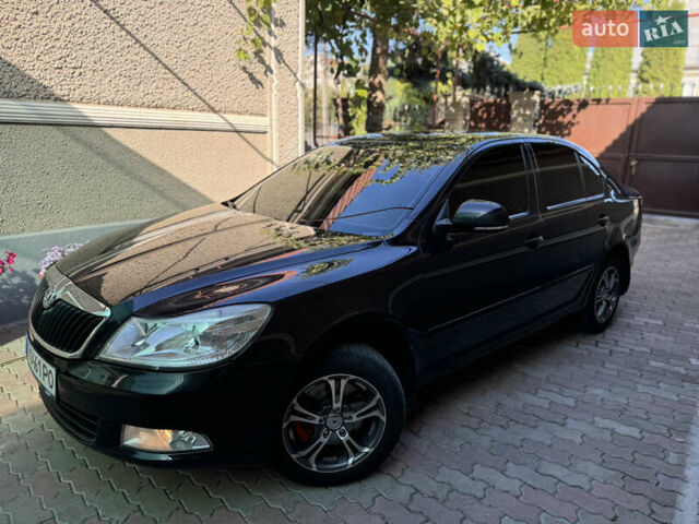Черный Шкода Октавия, объемом двигателя 1.8 л и пробегом 170 тыс. км за 7900 $, фото 15 на Automoto.ua