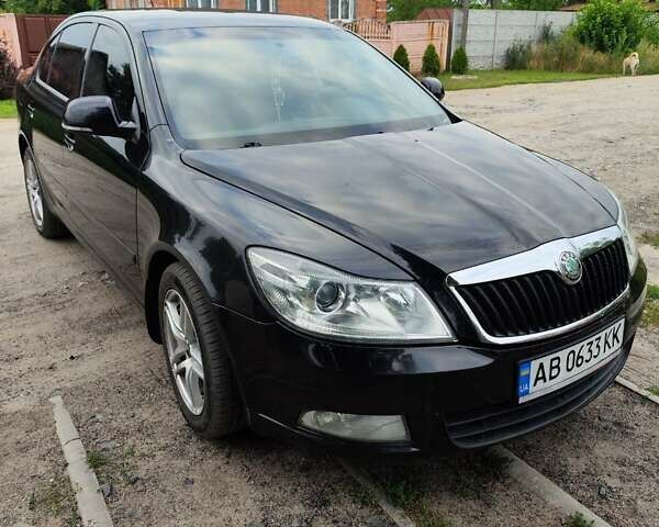 Черный Шкода Октавия, объемом двигателя 1.6 л и пробегом 370 тыс. км за 8800 $, фото 7 на Automoto.ua