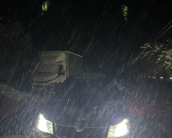 Черный Шкода Октавия, объемом двигателя 1.6 л и пробегом 140 тыс. км за 8000 $, фото 22 на Automoto.ua