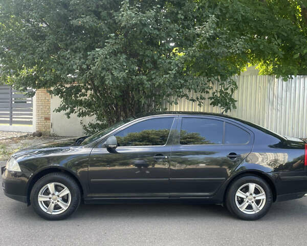 Чорний Шкода Октавія, об'ємом двигуна 1.6 л та пробігом 270 тис. км за 6600 $, фото 4 на Automoto.ua