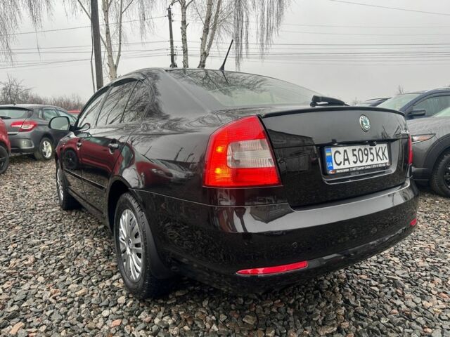 Чорний Шкода Октавія, об'ємом двигуна 1.8 л та пробігом 173 тис. км за 7700 $, фото 3 на Automoto.ua