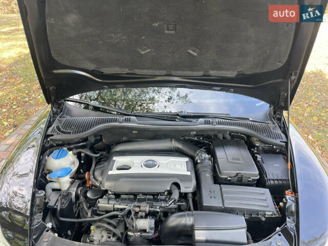 Чорний Шкода Октавія, об'ємом двигуна 1.8 л та пробігом 236 тис. км за 8350 $, фото 16 на Automoto.ua