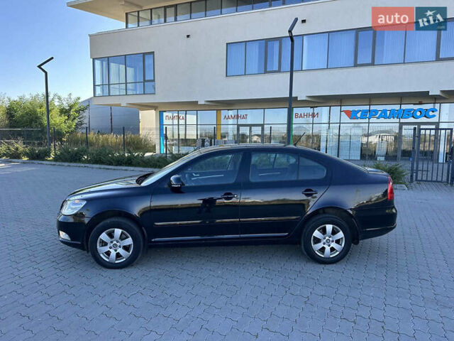 Черный Шкода Октавия, объемом двигателя 2 л и пробегом 237 тыс. км за 7300 $, фото 4 на Automoto.ua