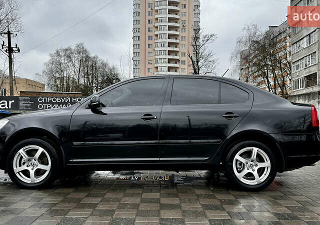 Черный Шкода Октавия, объемом двигателя 1.8 л и пробегом 56 тыс. км за 10500 $, фото 5 на Automoto.ua