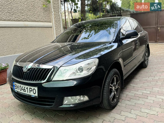 Черный Шкода Октавия, объемом двигателя 1.8 л и пробегом 168 тыс. км за 8800 $, фото 10 на Automoto.ua