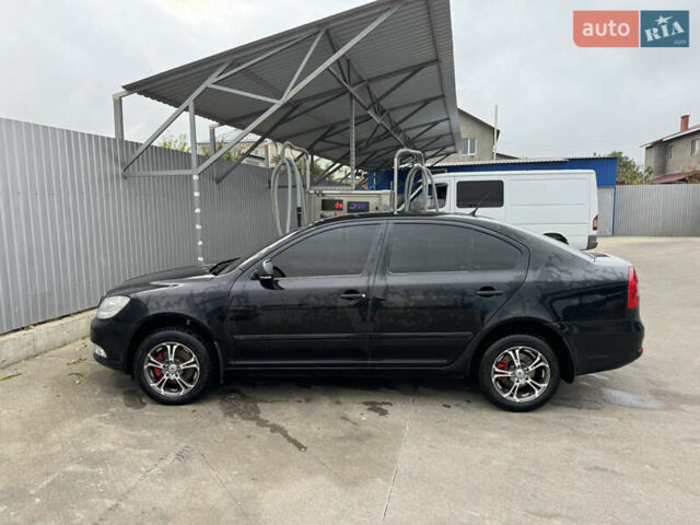 Чорний Шкода Октавія, об'ємом двигуна 1.8 л та пробігом 170 тис. км за 8000 $, фото 4 на Automoto.ua