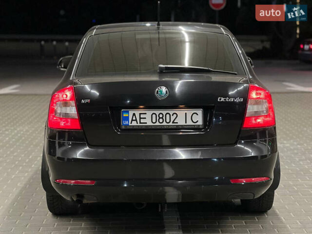 Шкода Октавія 2011 у Дніпро (Дніпропетровську) на Automoto.ua Чорний Шкода Октавія, об'ємом двигуна 1.6 л та пробігом 215 тис. км за 8900 $, фото 8 на Automoto.ua