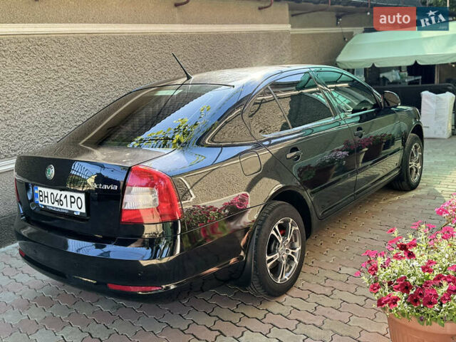 Черный Шкода Октавия, объемом двигателя 1.8 л и пробегом 170 тыс. км за 7900 $, фото 10 на Automoto.ua